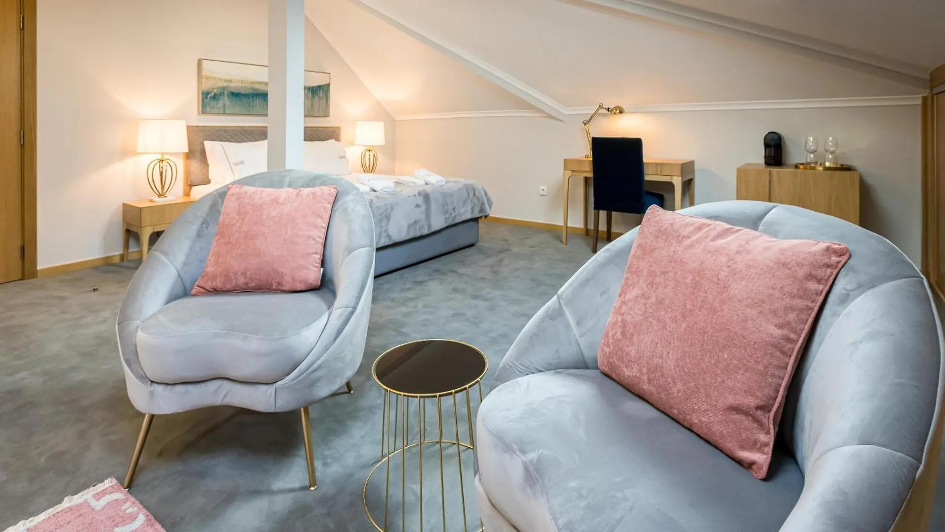 Comtesse Lisbonne Guest House By Homing